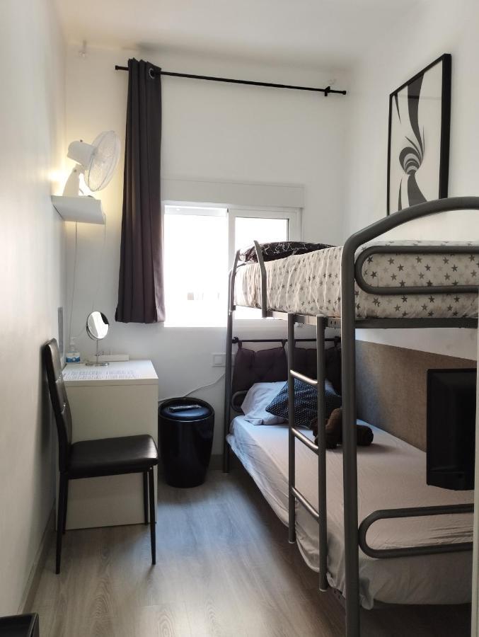 Vilapicina Hostal Barcelona Exterior foto